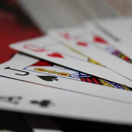 Hvad er strip poker?