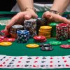 3 fordele ved at spille casino derhjemme fremfor i byen